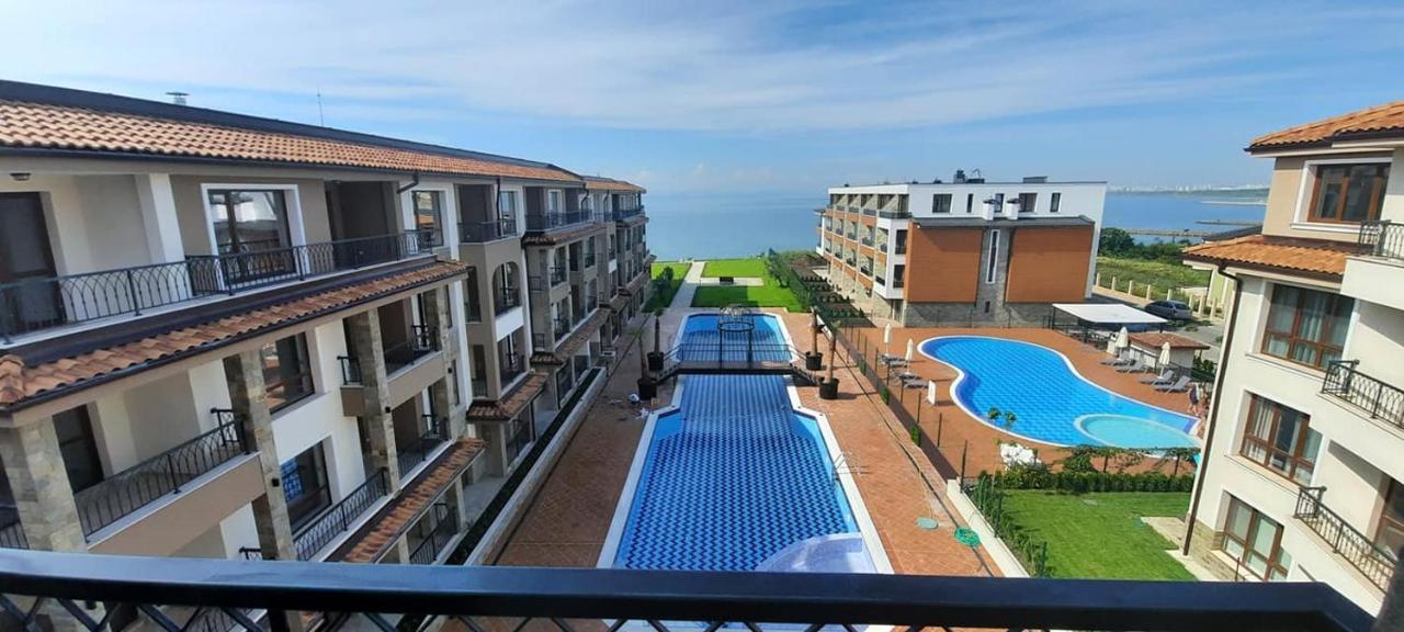 Bbr26- Sea View First Line Apartment Sarafovo Burgas Bagian luar foto