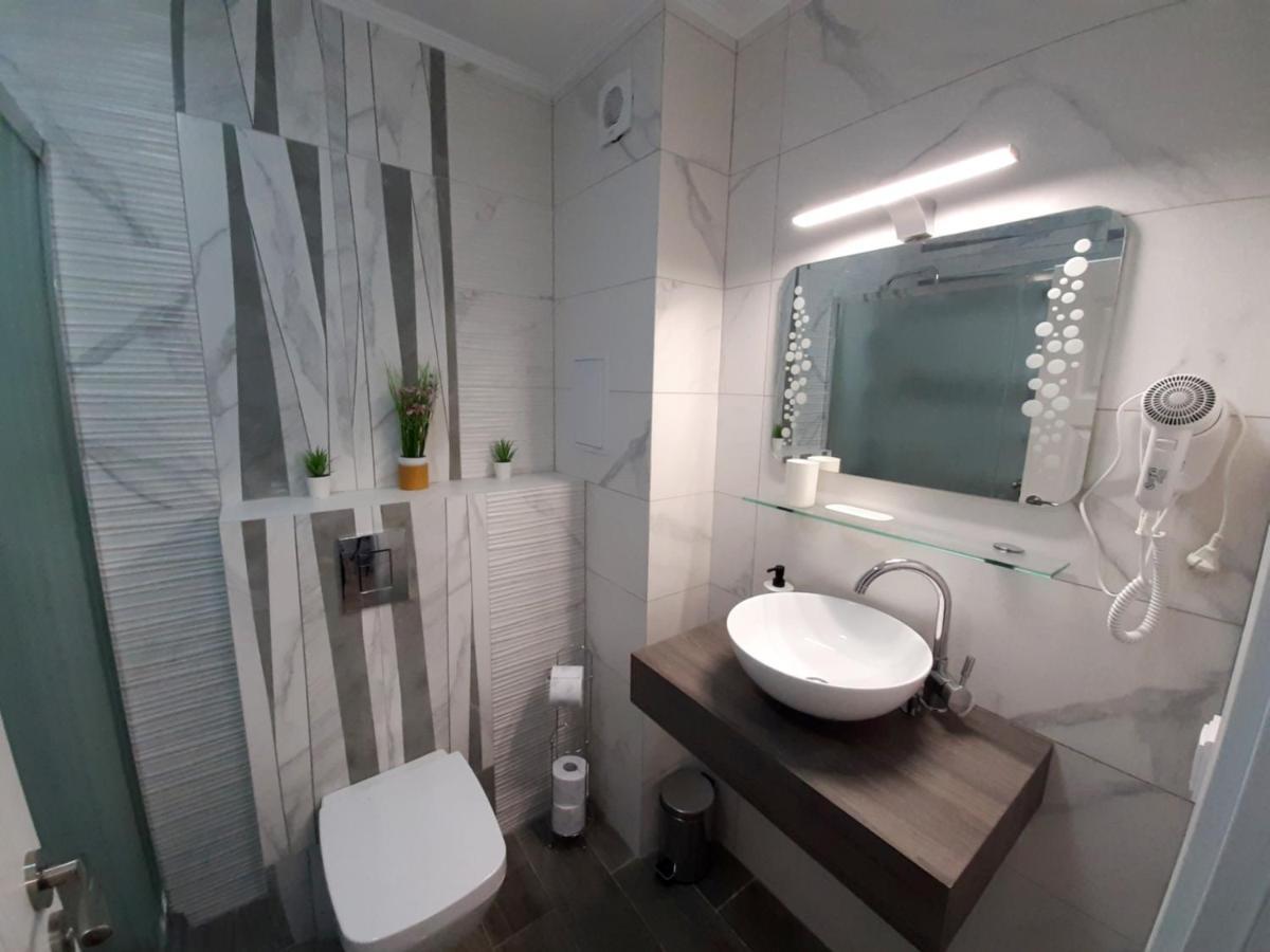 Bbr26- Sea View First Line Apartment Sarafovo Burgas Bagian luar foto